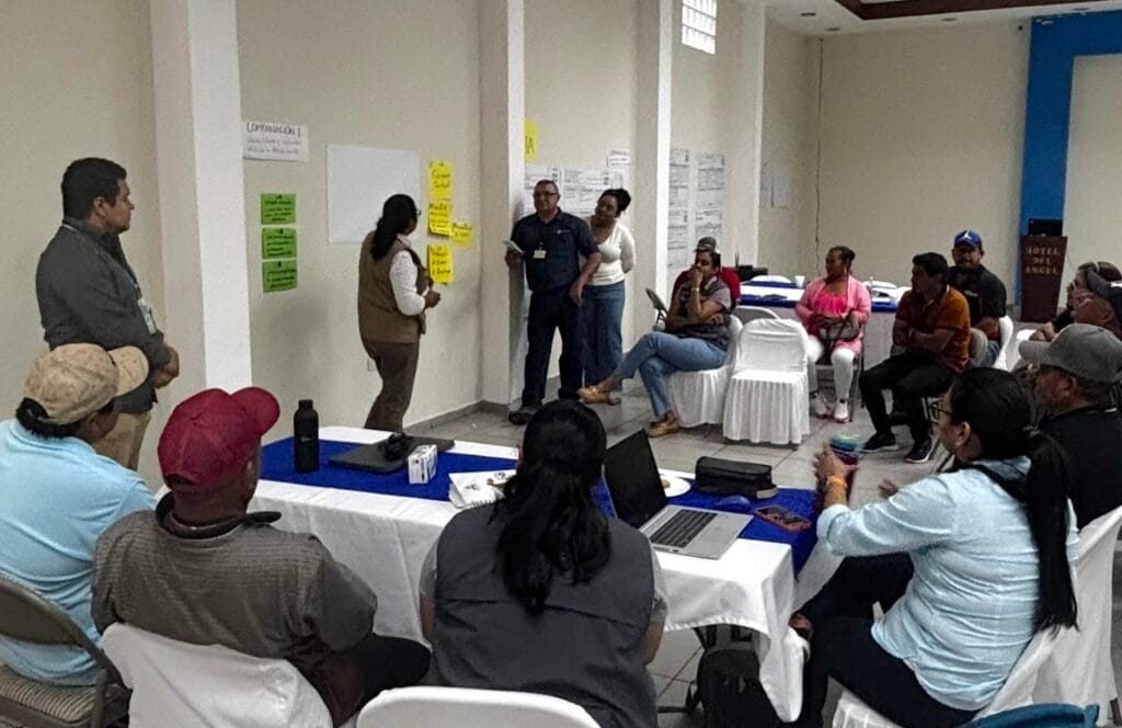 local community members and officials participate in an exploratory scenario planning workshop in La Paz, Honduras 